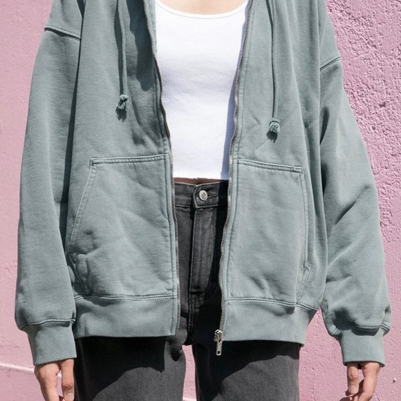 NWT Brandy Melville Carla Hoodie - Picture 2 of 3